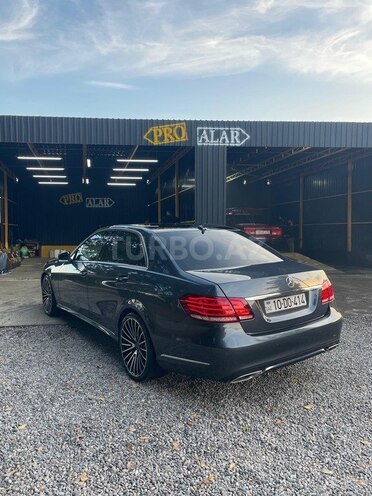 Mercedes E 220 2014, 236,000 km - 2.1 l - Bakı