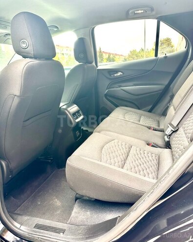 Chevrolet Equinox-12