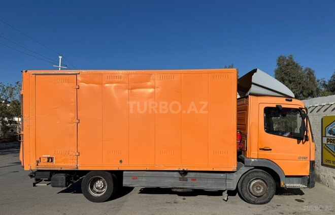 Mercedes Atego 815-4