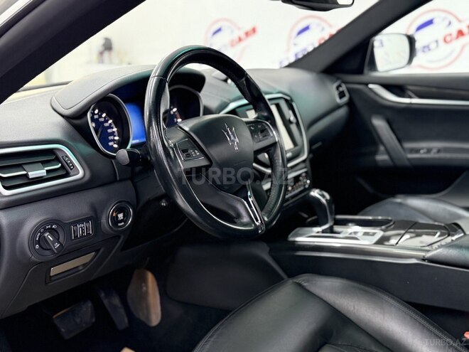 Maserati Ghibli-8