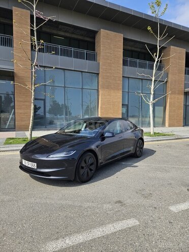 Tesla Model 3 2025, 7,500 km - 0.0 л - Bakı