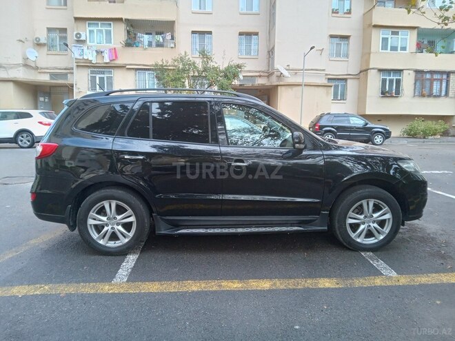 Hyundai Santa Fe-8