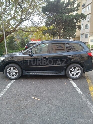 Hyundai Santa Fe-9