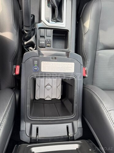 Toyota Land Cruiser Prado 2014, 200,000 km - 2.7 l - Bakı