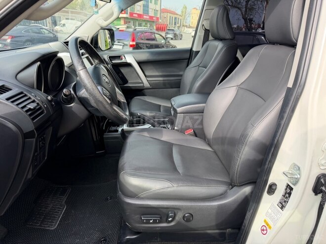 Toyota Land Cruiser Prado 2014, 200,000 km - 2.7 l - Bakı