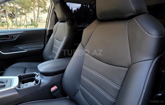 Toyota RAV4 2021, 19,000 km - 2.0 l - Bakı