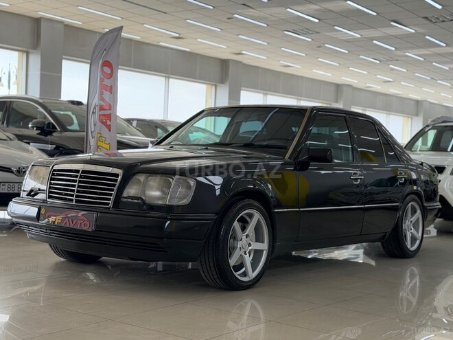 Mercedes 320 E-3