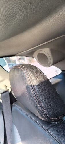 Ford Edge-11