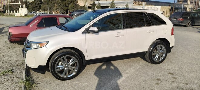 Ford Edge-17