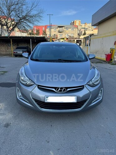 Hyundai Elantra-1