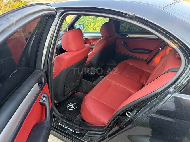 BMW 318-10