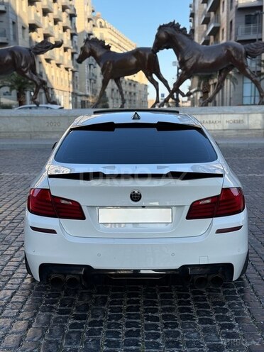 BMW 528-13
