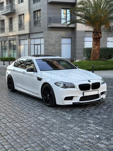 BMW 528-5