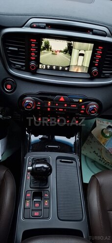 Kia Sorento-18