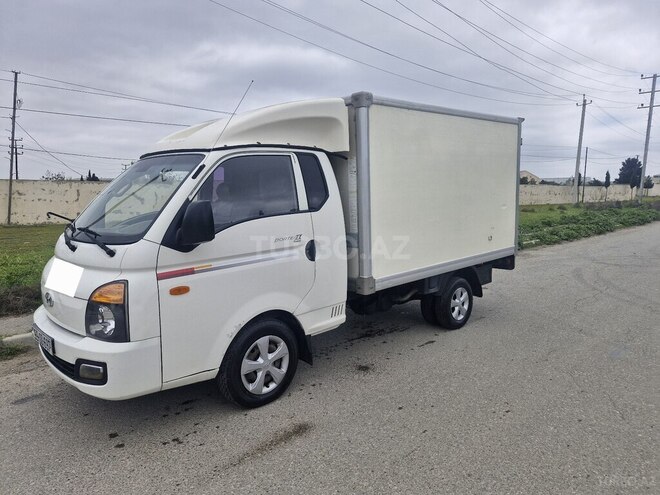 Hyundai H 100-6