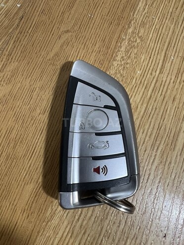 BMW 528-21