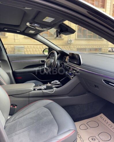 Hyundai Sonata-13