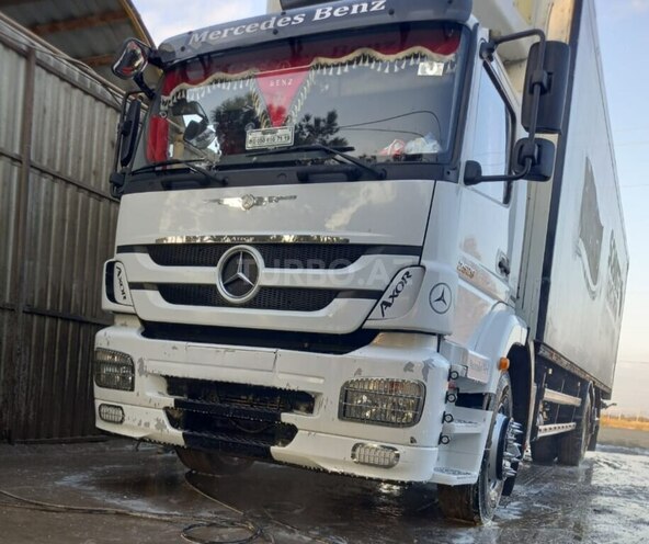 Mercedes Axor 2529-3