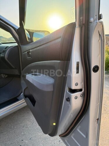 Toyota Prius-15