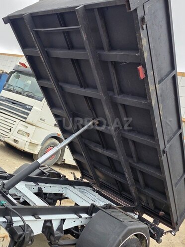 Ford Transit-12