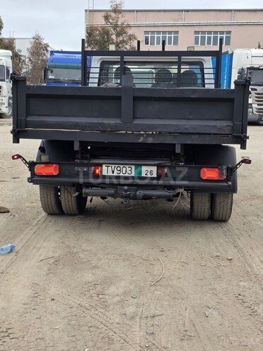 Ford Transit-8