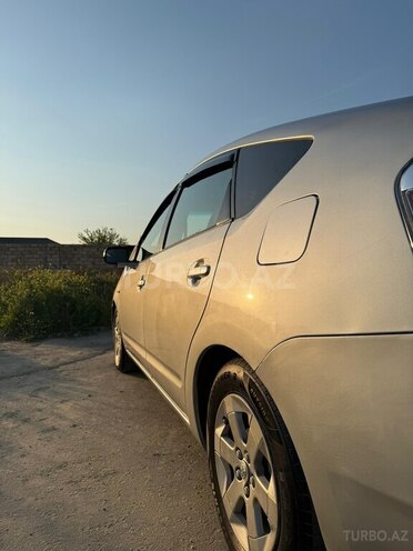 Toyota Prius-18