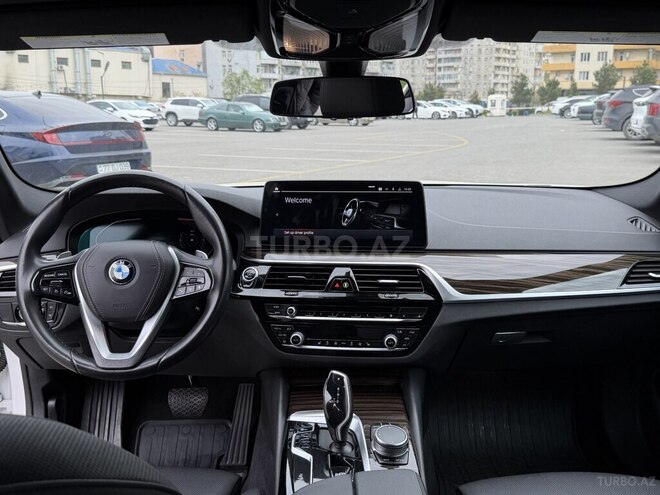 BMW 530-6