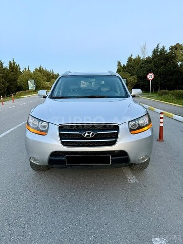 Hyundai Santa Fe-1
