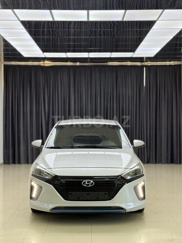 Hyundai IONIQ-2
