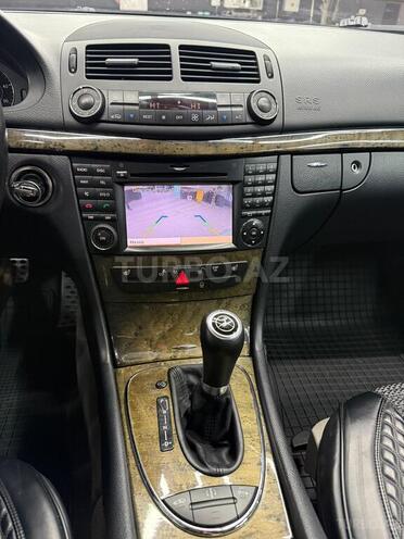 Mercedes E 220 2006, 372,000 km - 2.2 l - Bakı