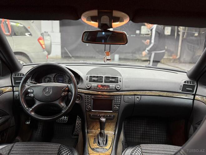 Mercedes E 220 2006, 372,000 km - 2.2 l - Bakı