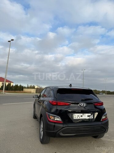 Hyundai Kona-2