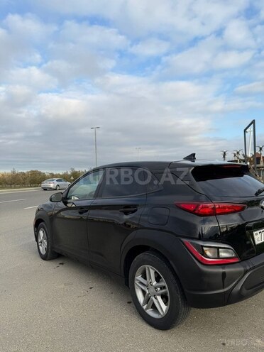 Hyundai Kona-6