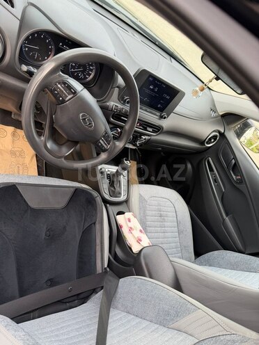 Hyundai Kona-4