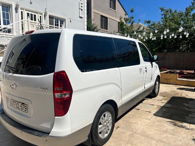 Hyundai H-1-3