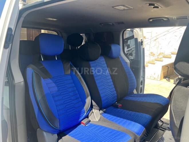 Hyundai H-1-5