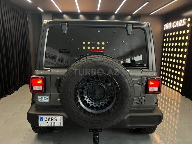 Jeep Wrangler-5
