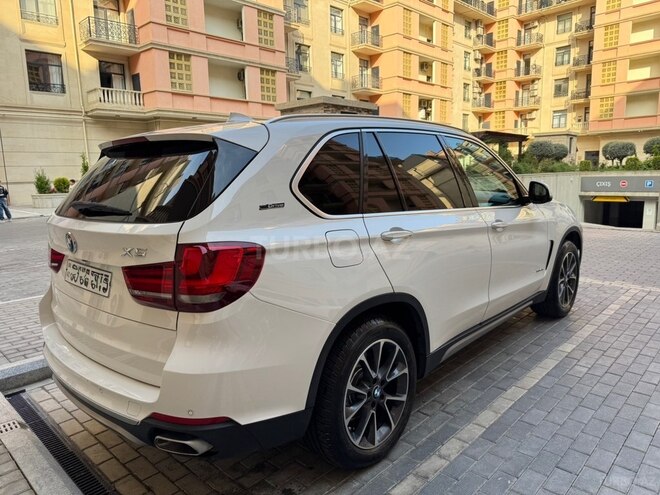 BMW X5-8
