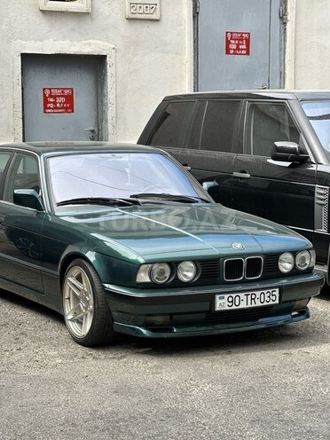 BMW 525-1