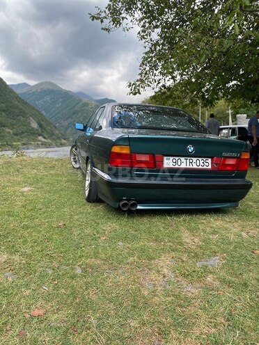 BMW 525-8