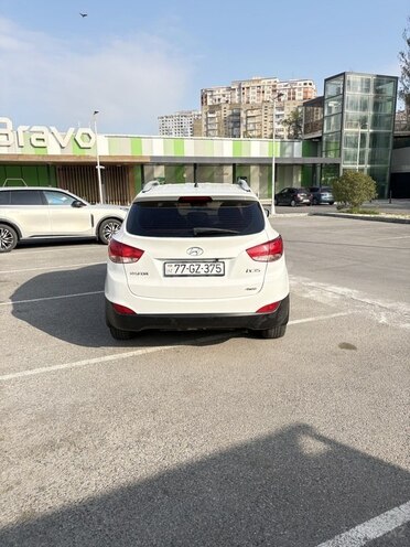Hyundai ix35-6