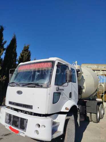 Ford Cargo-5