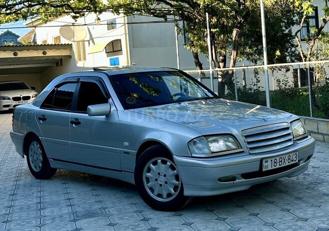 Mercedes C 180-1