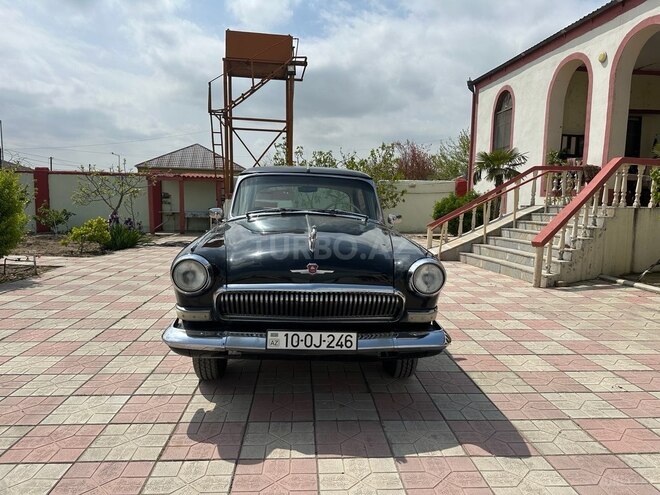 GAZ 21 "Volga"-4