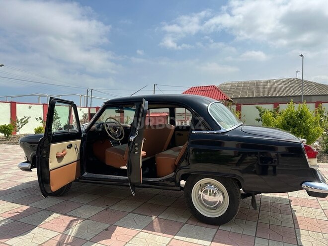 GAZ 21 "Volga"-9