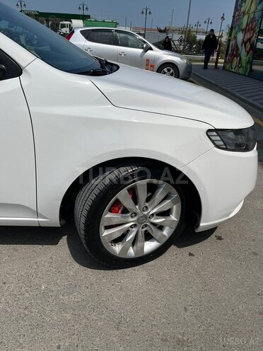 Kia Cerato-11