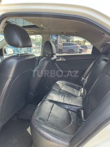Kia Cerato-15