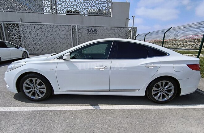 Hyundai Azera-4