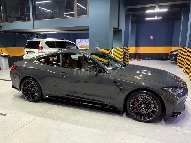 BMW M4-6