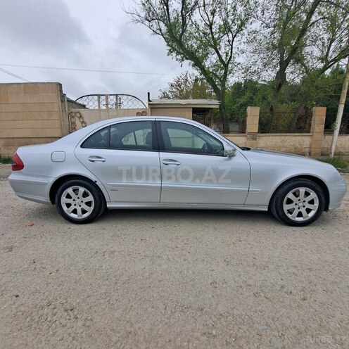 Mercedes E 220-7